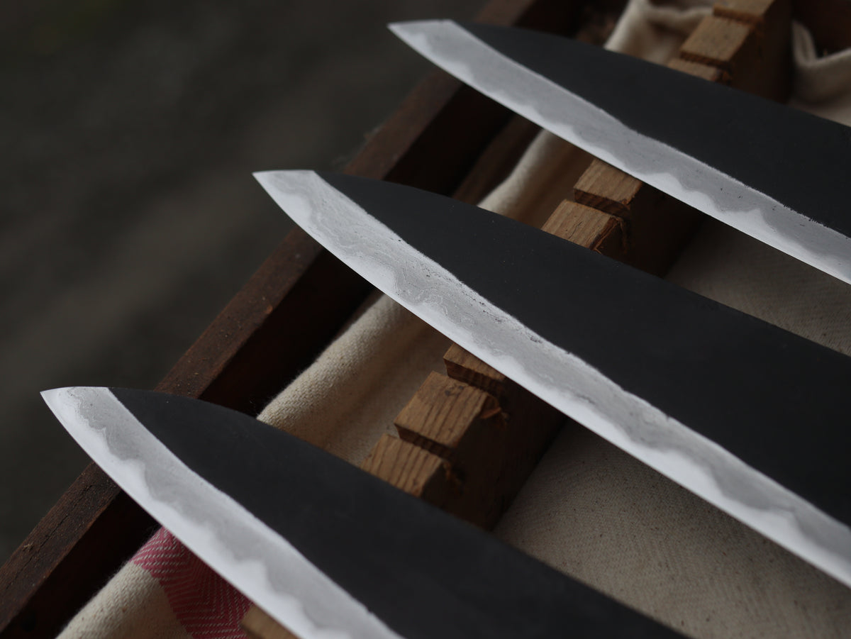 Integral bolster gyuto