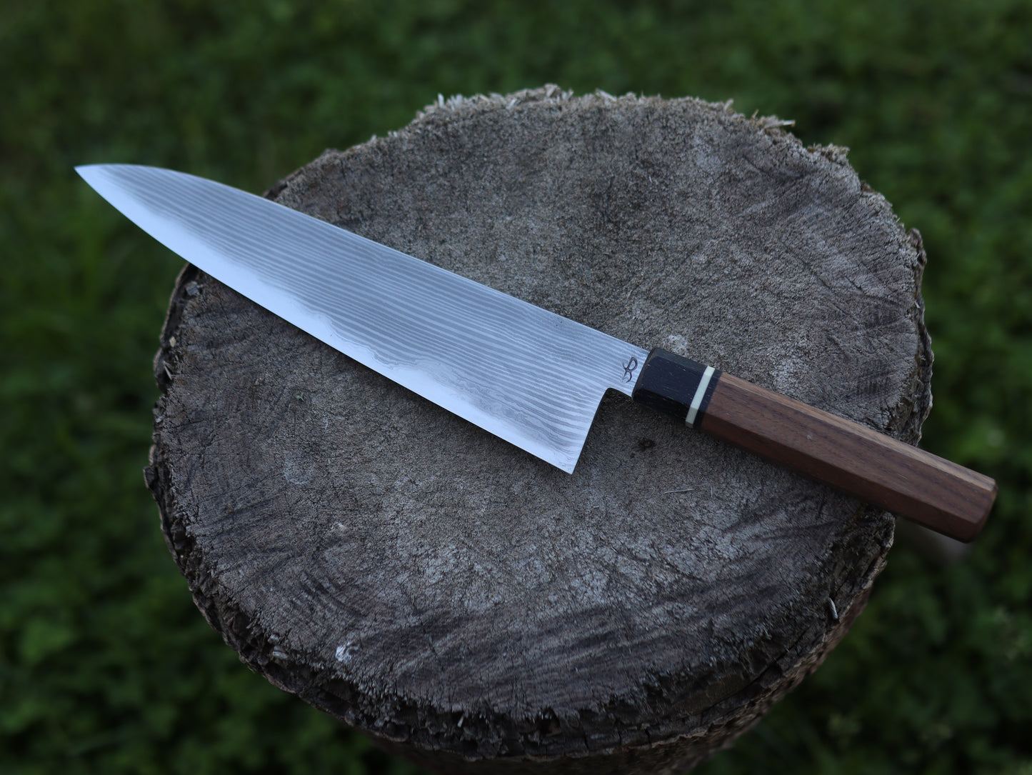 Side stack gyuto