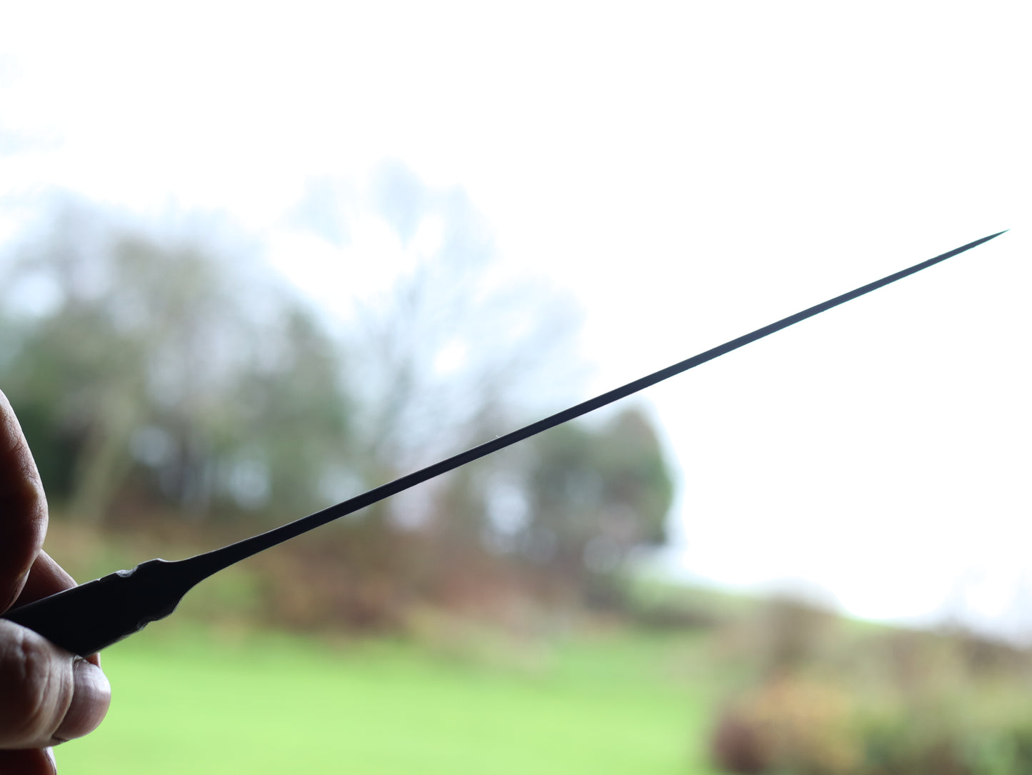 Integral full tang gyuto