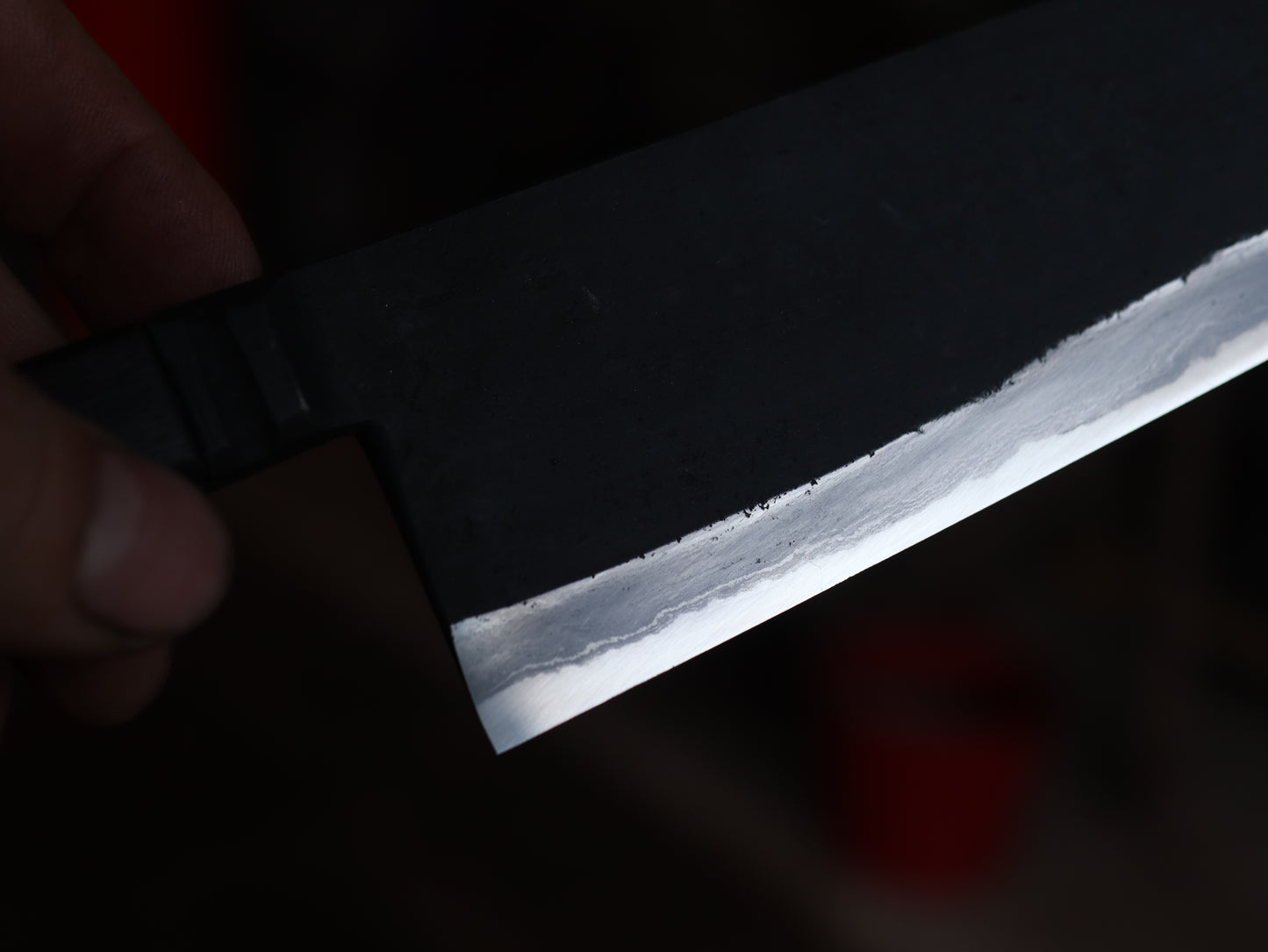Integral full tang gyuto