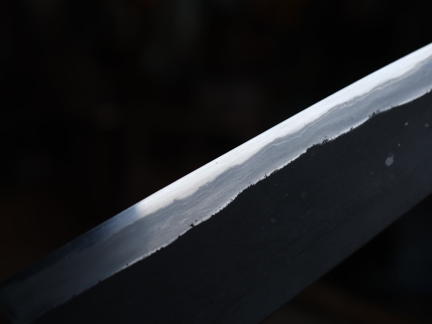 Integral full tang gyuto